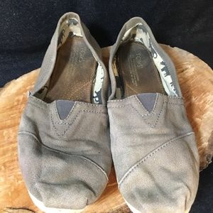 TOMS Slip-on Canvas Shoes W8